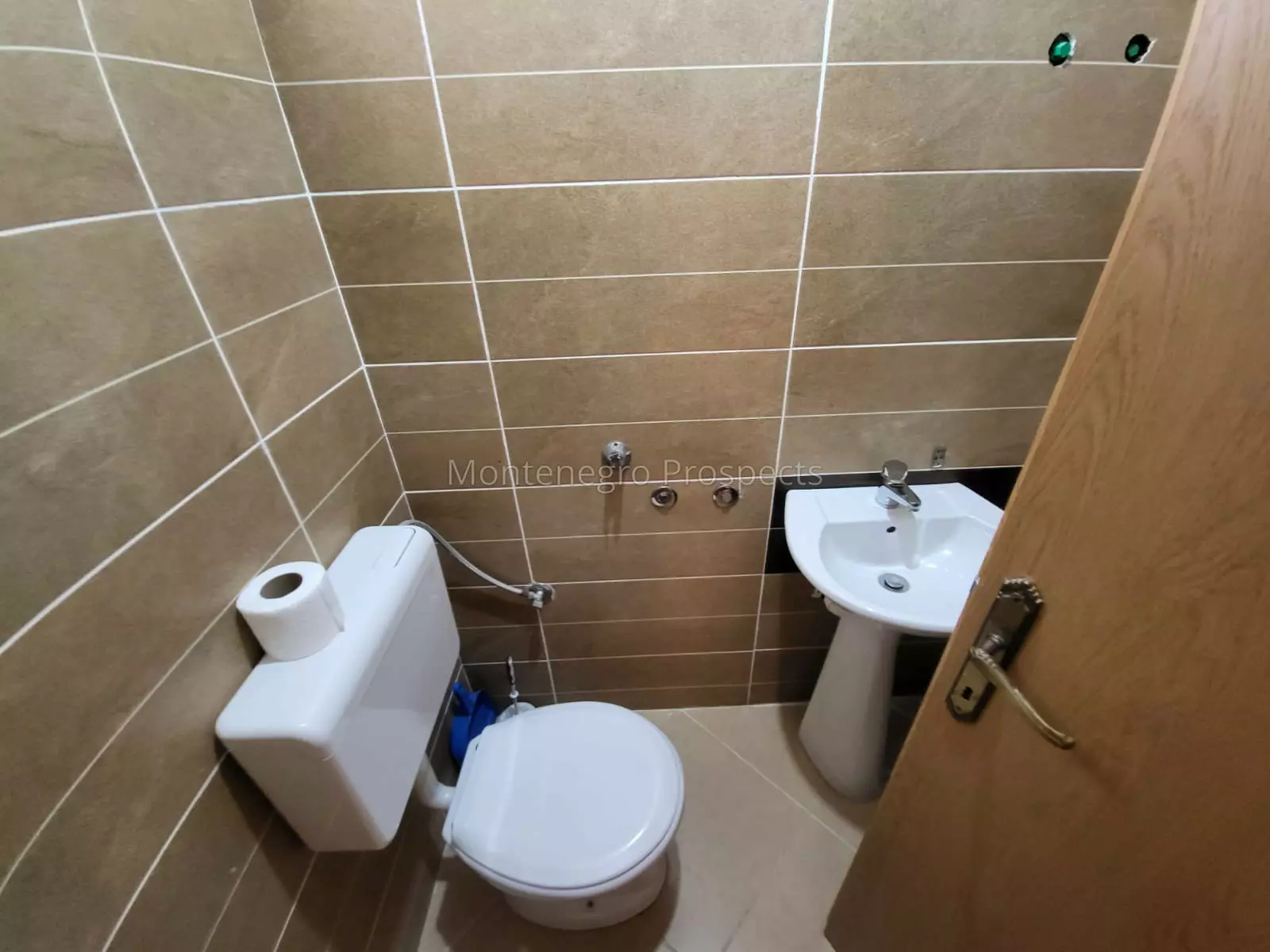 A2317 5