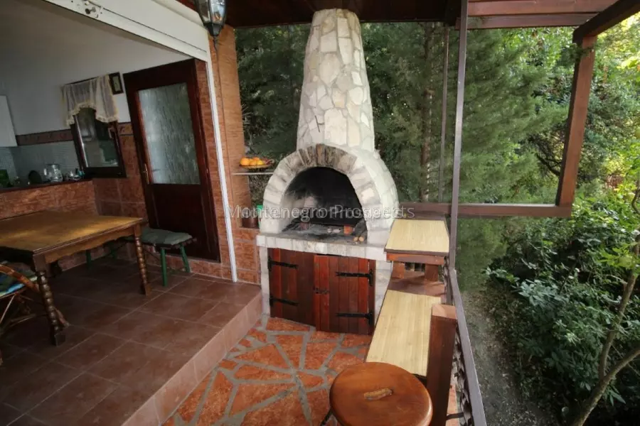 Zamechatelnaya dacha v kruche vsego v 100m ot morya 10222 3