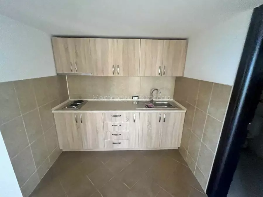 77008 kuca dobra voda 1 1067x800