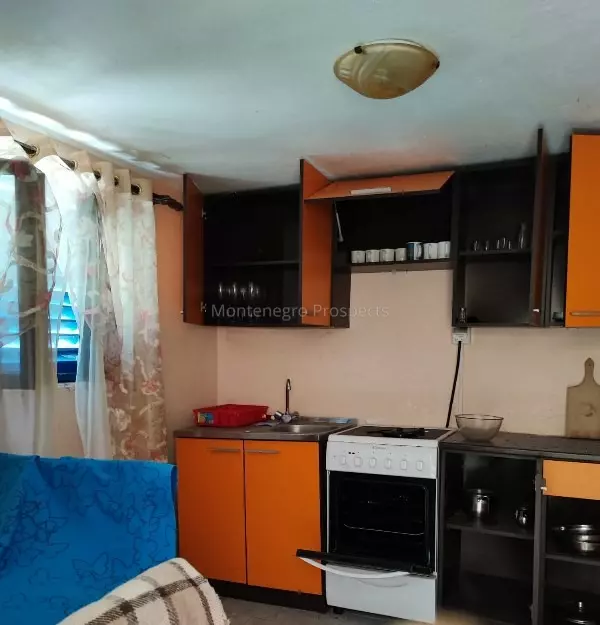 77014 kuca susanj 13 600x800