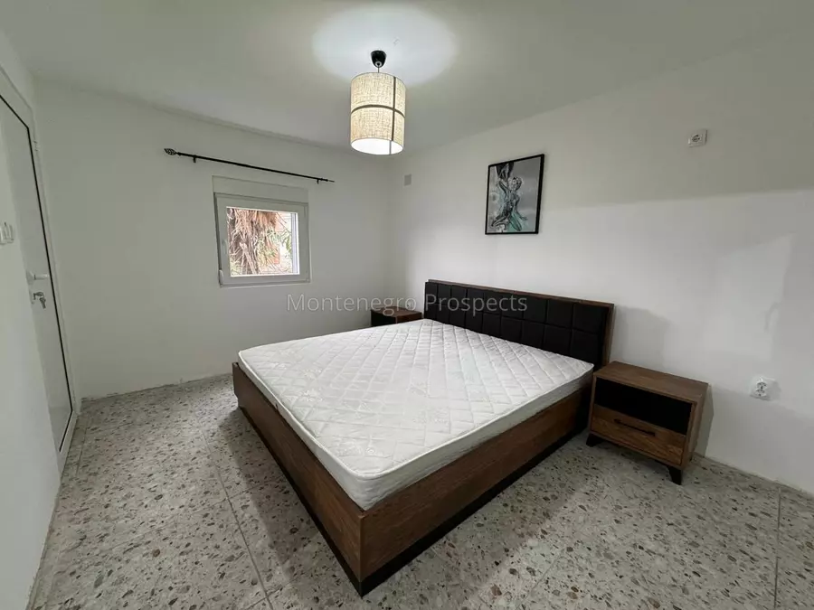 J10221 2